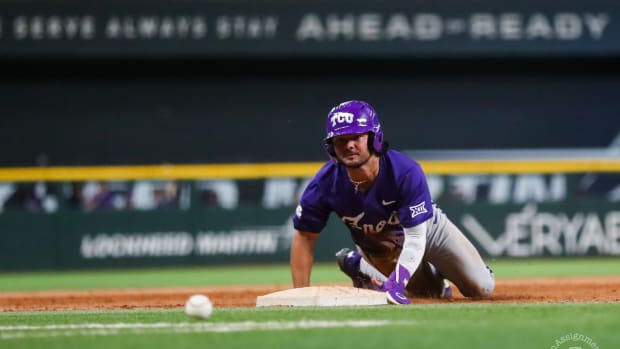 Myers Sees Loose Ball at Third
